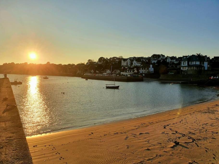 Maison Spacieuse Et Lumineuse A 2Mns Des Plages Locquirec Luaran gambar